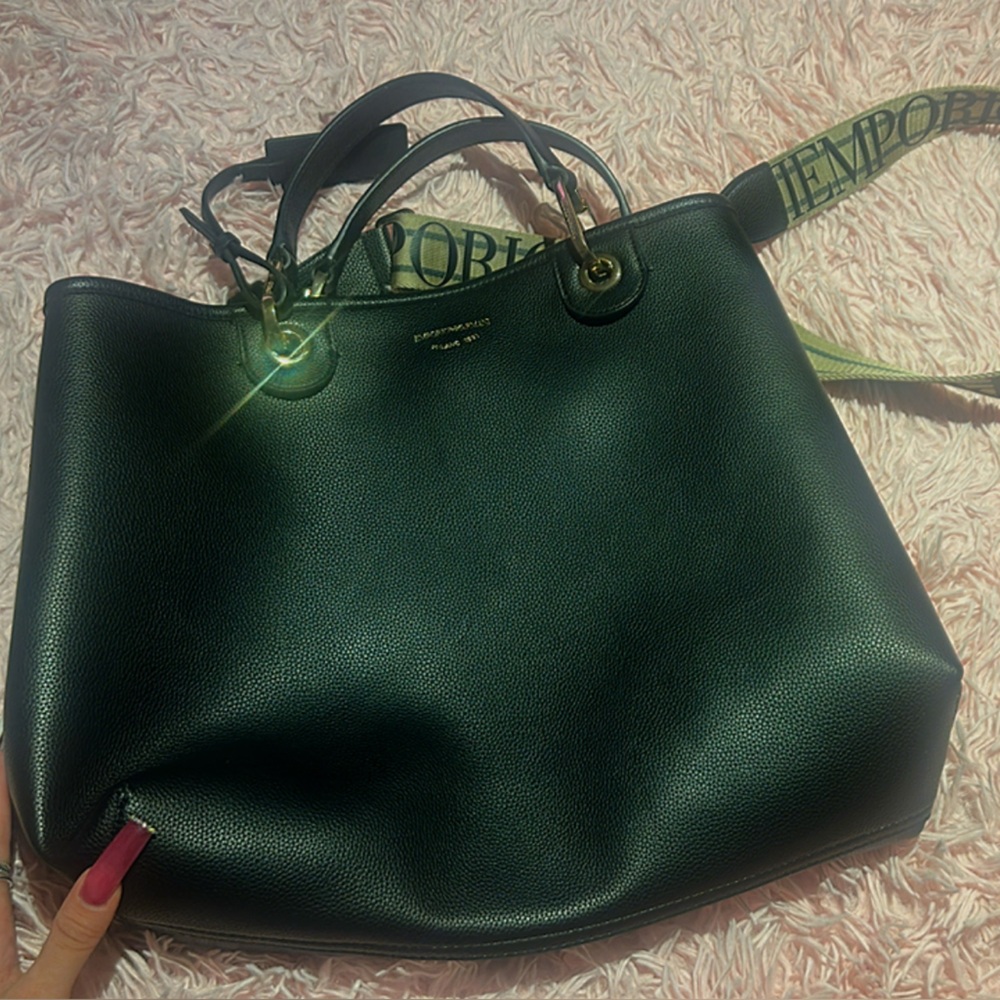 EMPORIO ARMANI HANDBAG 😇